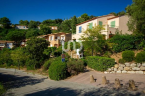 Appartement en résidence privée avec piscine